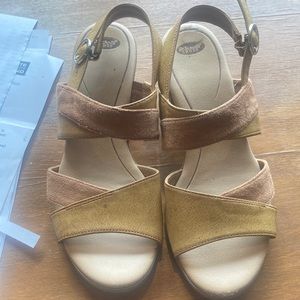 Dr.  Scholl's wedges